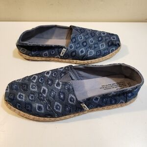 TOMS Women's Blue Novelty Print Alpargata Espadrilles size 11W